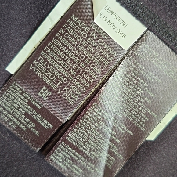 Marmot-NWOT Women's Variant Vest - Picture 6 of 8